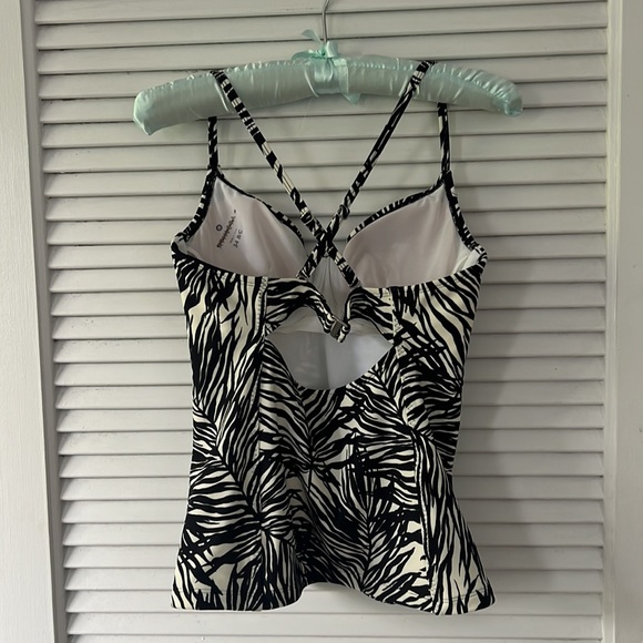 Convertible tankini Hawaiian print Athleta 34 B/C - Picture 2 of 5